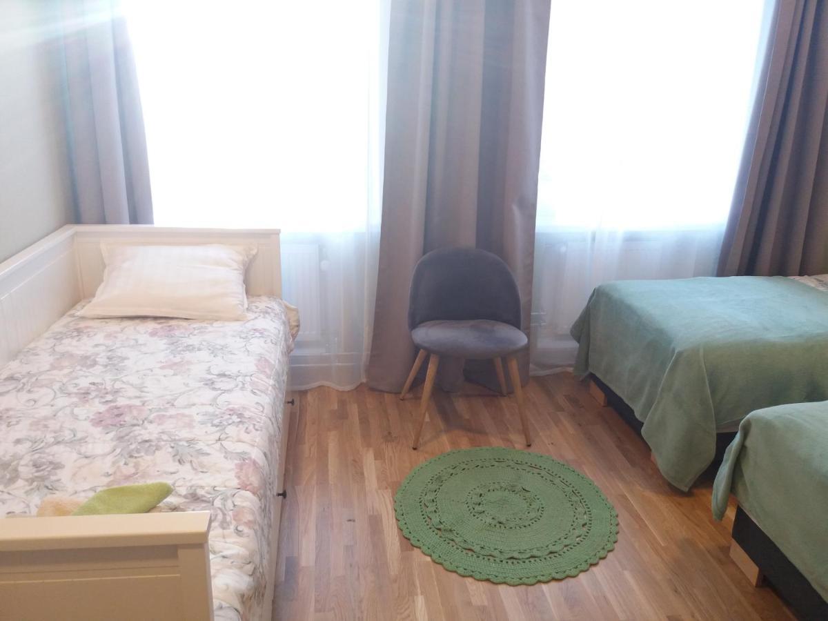 Nurmbergi Maja Hostel Viljandi  Bagian luar foto