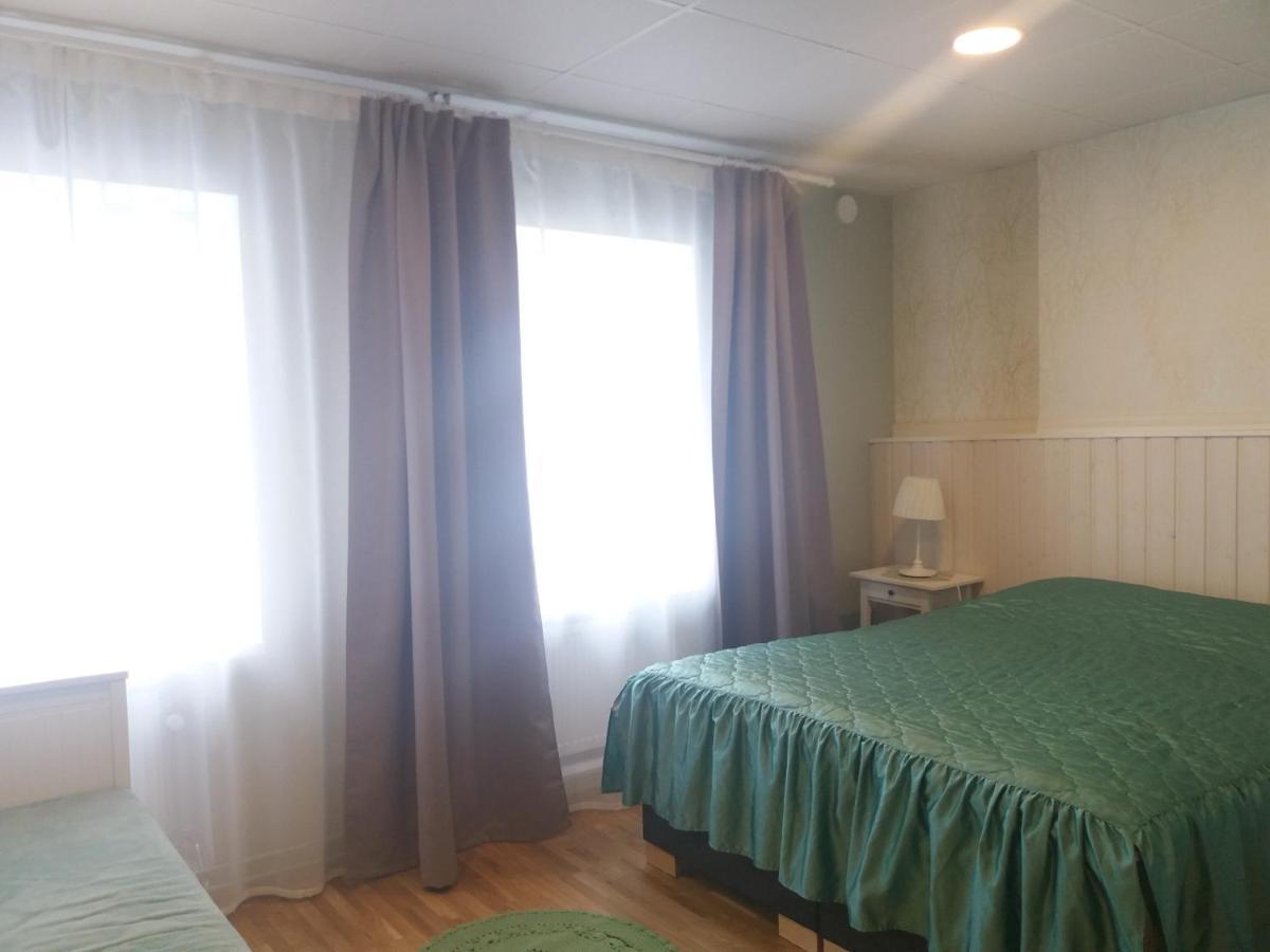 Nurmbergi Maja Hostel Viljandi  Bagian luar foto